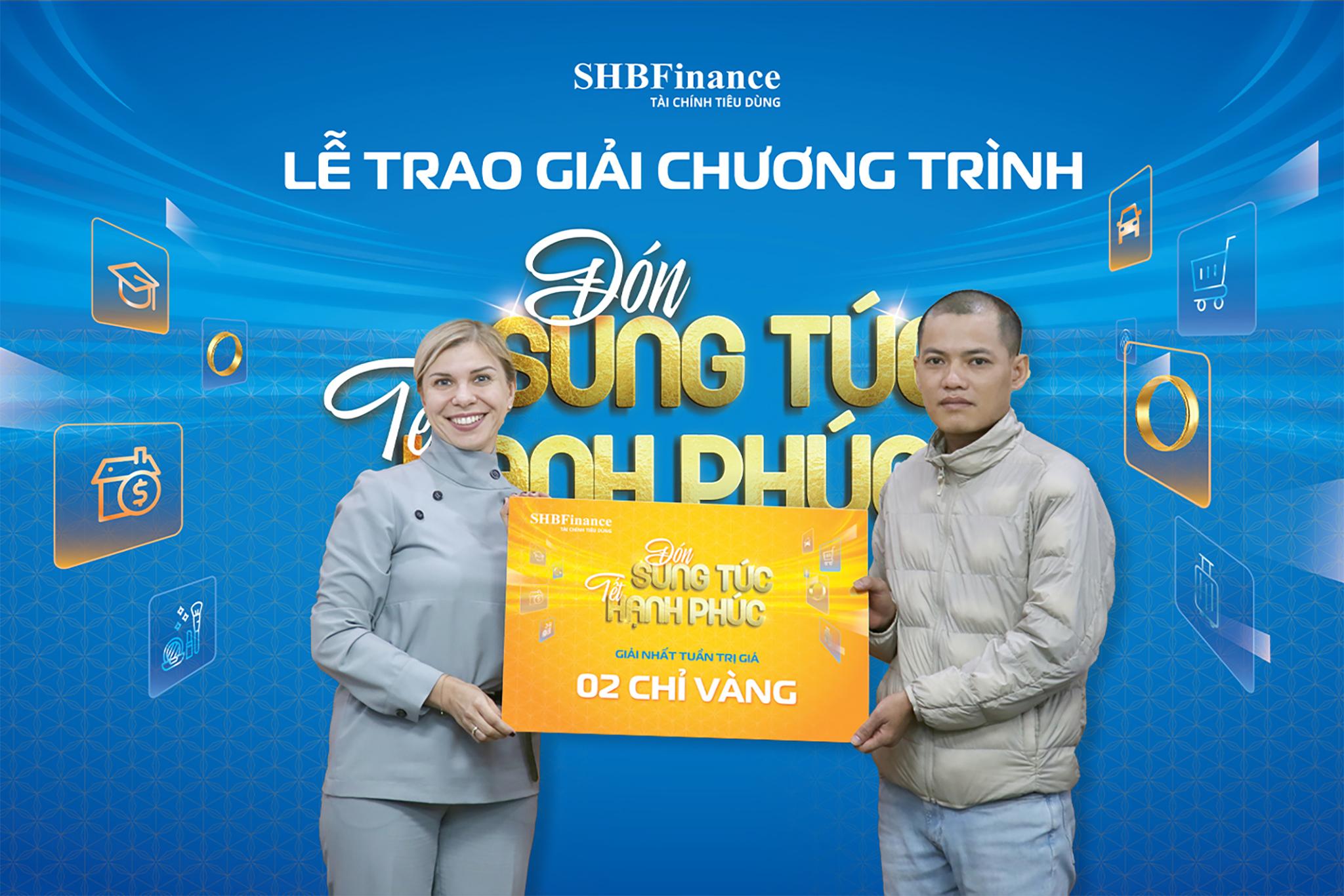 SHBFinance trao 27 trong tổng số 50 chỉ vàng trong chương trình lớn nhất năm - 1