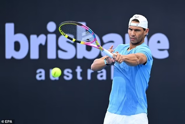 Nadal bắt đầu tập luyện tại Australia