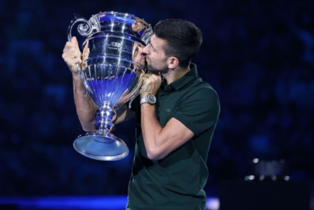 Djokovic được vinh danh "Nhà vô địch của những nhà vô địch" năm 2023