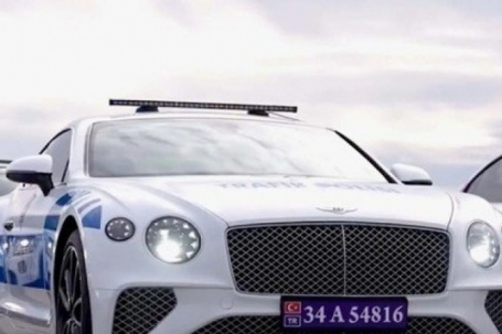 Cảnh sát Thổ Nhĩ Kỳ được cấp dàn siêu xe tịch thu từ trùm ma túy