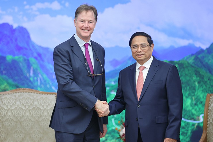 Nick Clegg và Thủ tướng Phạm Minh Chính trong buổi gặp gỡ hôm 30/9