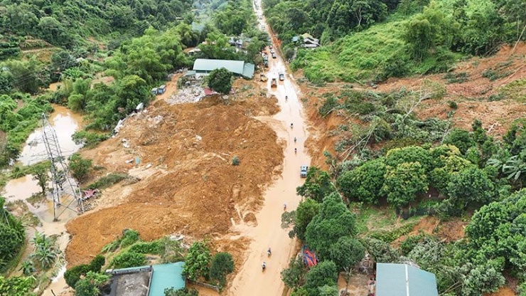 Thông xe toàn tuyến trên Quốc lộ 2 đoạn qua xã Việt Vinh, huyện Bắc Quang, tỉnh Hà Giang.