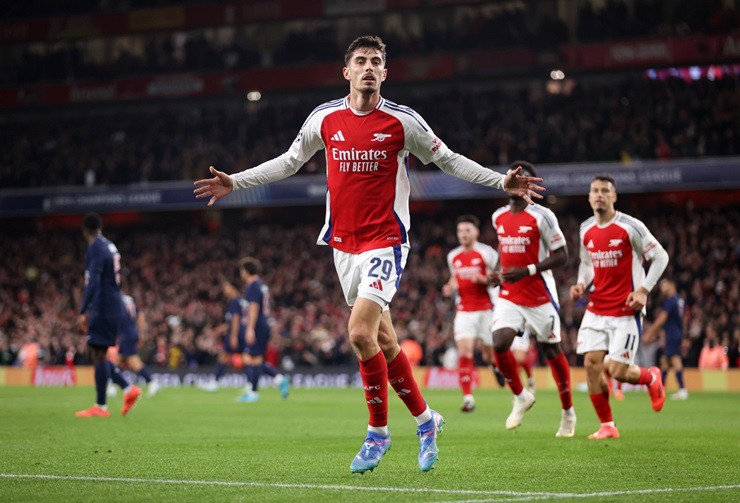 Arsenal thắng thuyết phục PSG ở Cúp C1 hồi giữa tuần