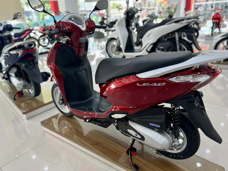 Giá xe Honda LEAD đầu tháng 10/2024, chênh vài trăm nghìn đồng - 6