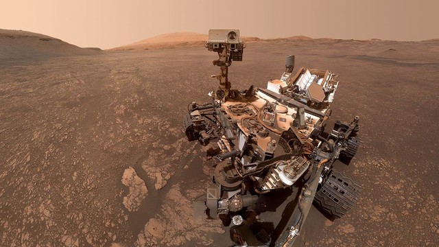 Chiến binh Curiosity của NASA, một trong các robot săn sự sống ngoài hành tinh đang hoạt động trên Sao Hỏa - Ảnh: NASA