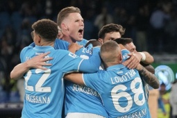 McTominay tạo ảnh hưởng lớn ở Napoli, được khen có "năng lượng điên rồ"