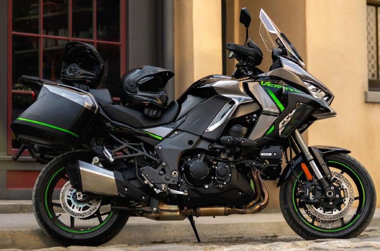 Trình làng 2025 Kawasaki Versys 1100, giá hơn 482 triệu đồng - 1