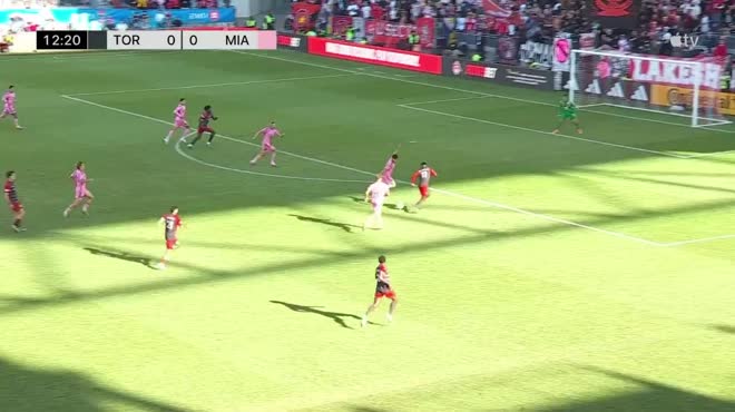 Overwhelmed with emotions with a masterpiece at 90+3 minutes! Inter Miami is at the top of the rankings.video 1 Video bóng đá Toronto - Inter Miami: Vỡ òa siêu phẩm phút 90+3 (MLS)