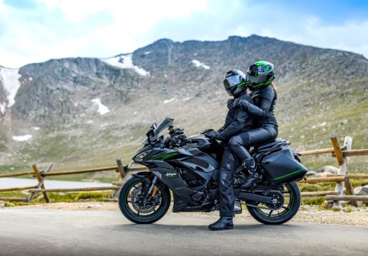 Mãn nhãn hàng khủng 2025 Kawasaki Ninja 1100SX mới trình làng - 12