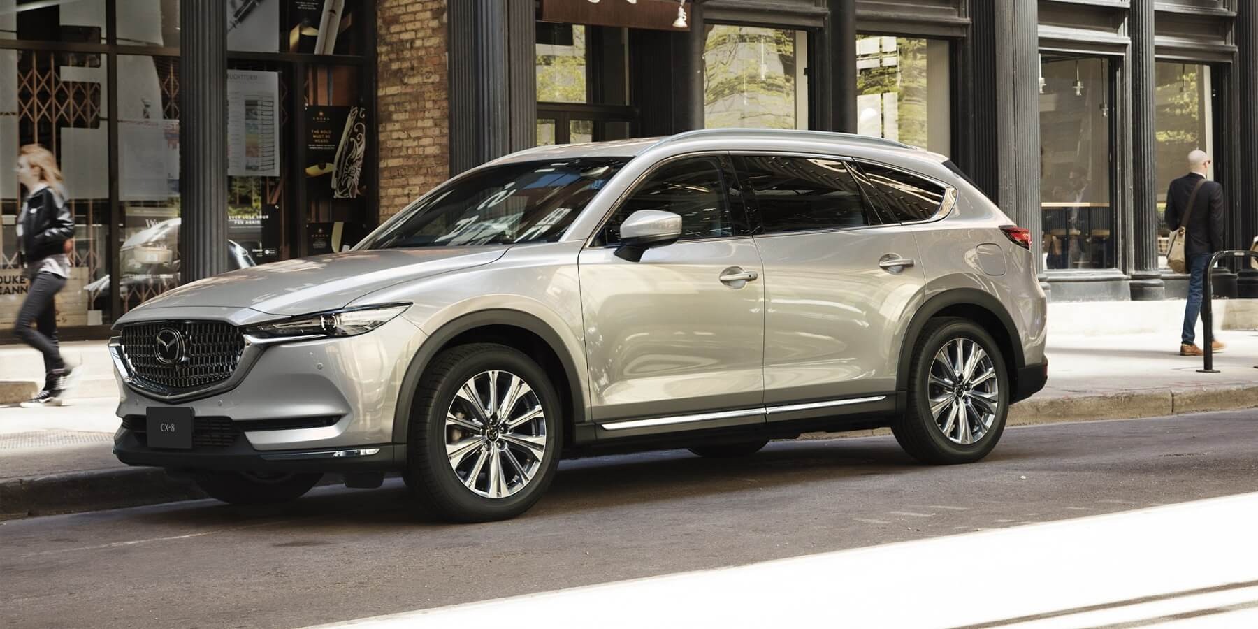 Mazda CX-8 có&nbsp;thiết kế ngoại thất hiện đại và tinh tế.