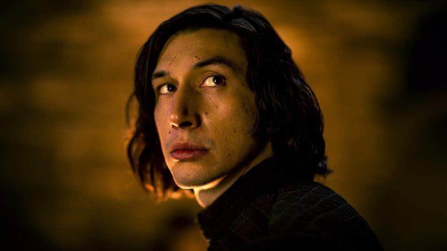 Adam Driver được cho là phù hợp với vai Giáo sư Severus Snape.