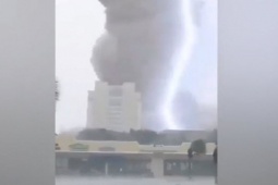 Video: Bão Milton càn quét Florida - Mỹ, cảnh báo lũ quét quy mô lớn