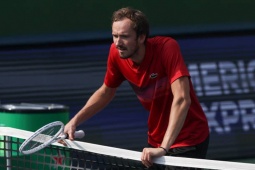 Video tennis Sinner - Medvedev: Nhanh gọn 2 set, chờ bán kết "trong mơ" (Thượng Hải Masters)