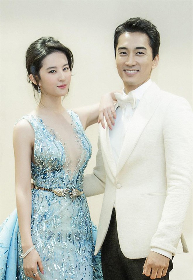 Song Seung Hun và "thần tiên tỷ tỷ" Trung Quốc từng yêu nhau mặn nồng.