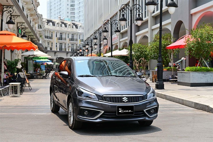 Doanh số "bết bát" Suzuki Ciaz ngưng bán tại Việt Nam - 1