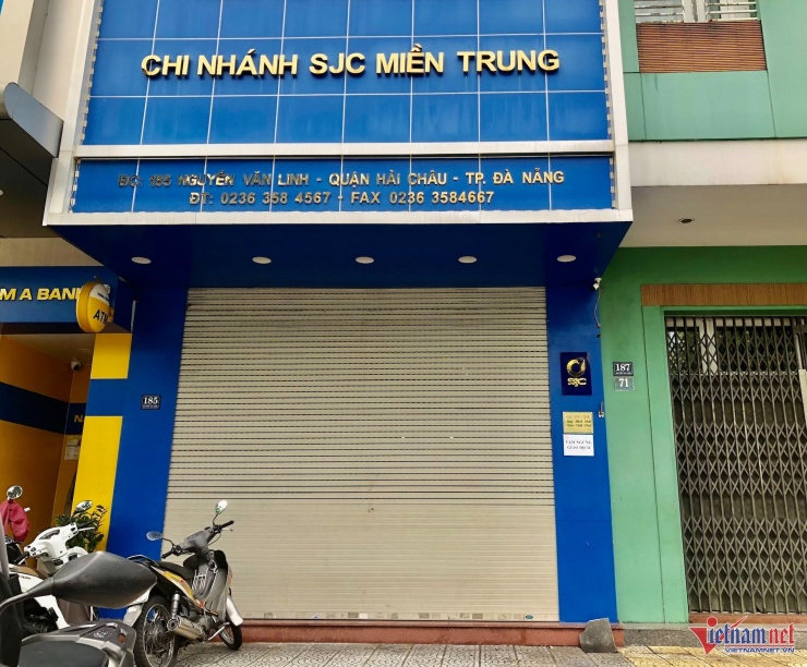 Theo phản ánh, các cửa hàng SJC ở Đà Nẵng đã đóng cửa, ngưng giao dịch đã nhiều ngày qua. Ảnh D. Thuỳ