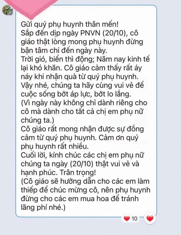 Tin nhắn được cho là của một cô giáo từ chối nhận hoa, quà ngày 20/10. Ảnh: MXH.