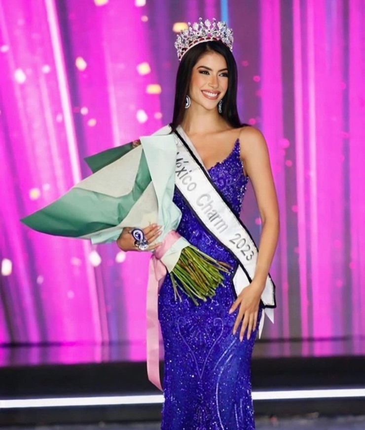 Năm 2023, Tania đại diện cho tiểu bang Chihuahua tham gia cuộc thi Mexicana Universal 2023 và chiến thắng danh hiệu&nbsp;Miss Charm&nbsp;Mexico 2024. Tuy nhiên, cô quyết định từ bỏ danh hiệu này vào tháng 8 năm nay.