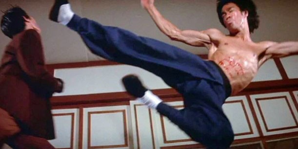 Martial arts legend Bruce Lee left a deep impression with his martial arts skills in movies. Photo: Collected.