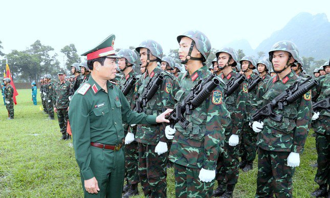 Đại tướng Nguyễn Tân Cương: Sức trẻ - Trí tuệ - Bản lĩnh của người lính Cụ Hồ