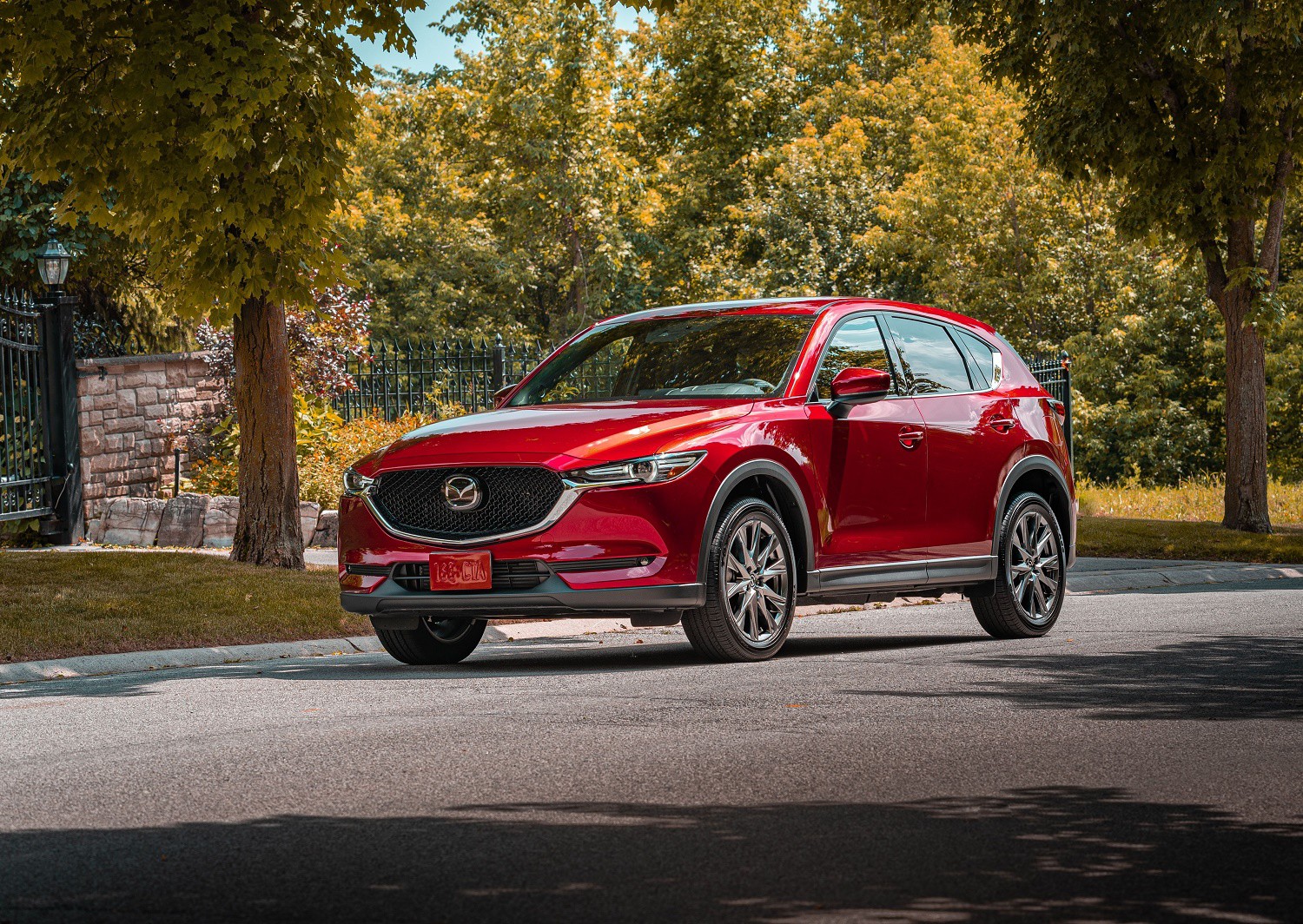 Mazda CX-5 giữ vững ngôn ngữ thiết kế KODO đặc trưng.