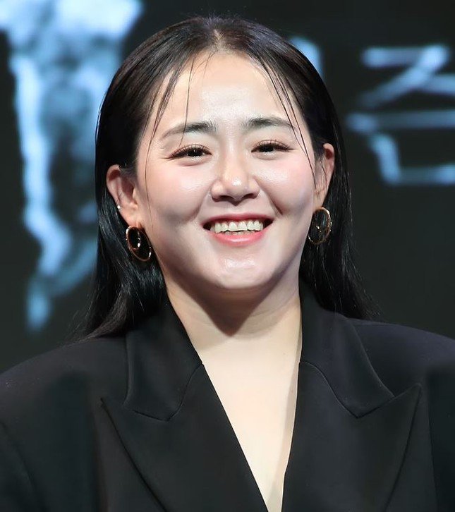 Moon Geun Young tăng cân sau 4 lần phẫu thuật điều trị bệnh.