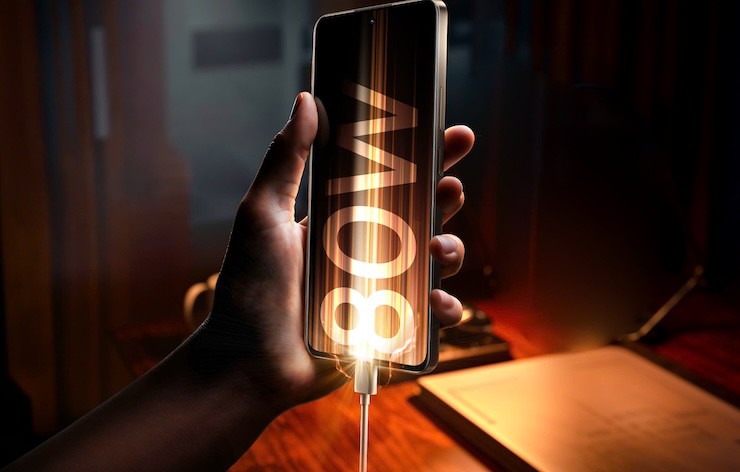 80W Super Flash Charging is the highlight of Realme 13+ 5G.