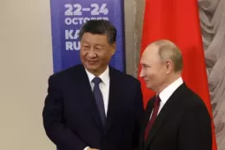 Ông Putin tiếp ông Tập bên lề thượng đỉnh BRICS