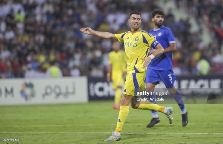 Ronaldo góp công lớn vào chiến thắng của Al Nassr