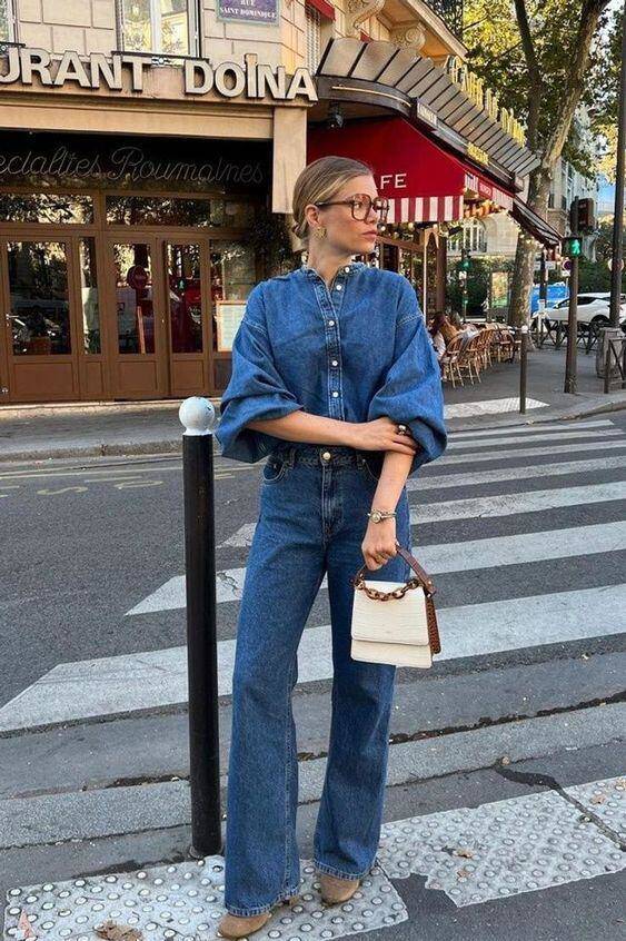 Thử đủ outfit mùa lạnh, tôi tìm ra 4 kiểu áo đẹp mặc cùng quần jeans, sang như quý cô nước Pháp - 6