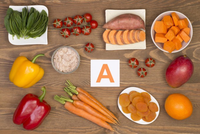 Vitamin A có nhiều trong cà rốt, khoai lang, ớt chuông...