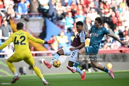 Trực tiếp bóng đá Aston Villa - Bournemouth: Evanilson gỡ hòa phút bù giờ (Ngoại hạng Anh) (Hết giờ)