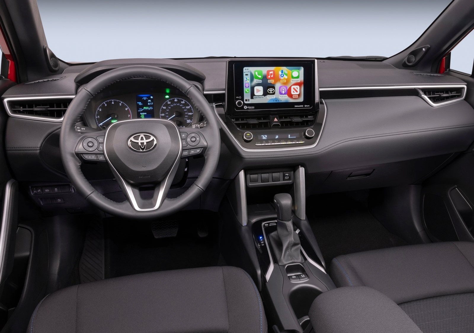 Toyota Corolla Cross theo đuổi phong cách tối giản.