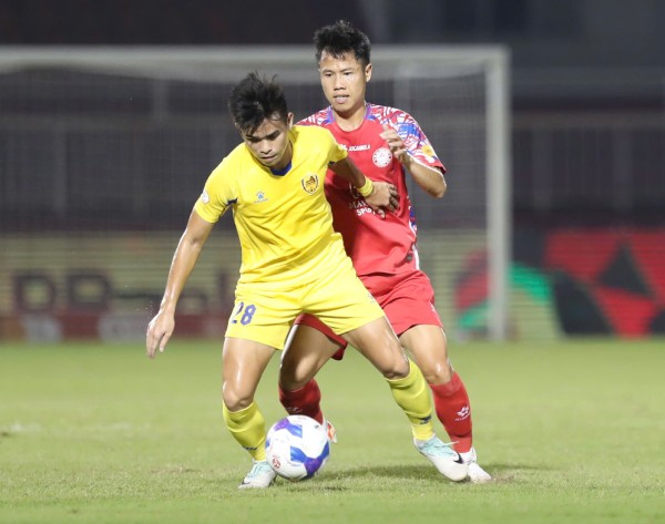 Trực tiếp bóng đá TP.HCM - Quảng Nam: Bất lực tìm bàn thắng (V-League) (Hết giờ) - 1