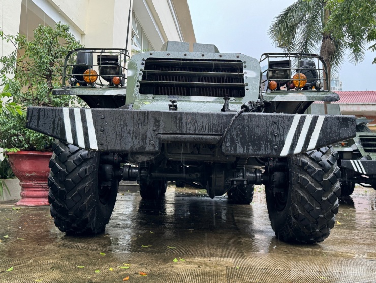  Xe  thiết giáp BTR -152  