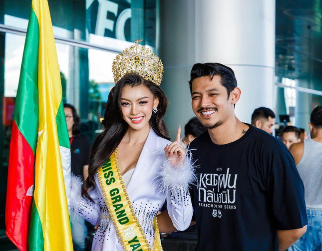 Đây là lần đầu tiên Myanmar giành được ngôi vị ở Miss Grand International khi những năm trước, họ chỉ lọt đến Top 20. Những tưởng Thae Su Nyein và ê kíp sẽ vui mừng khi lập nên kỳ tích lịch sử nhưng không, mọi người lại tức giận ra mặt. Giám đốc quốc gia Miss Grand Myanmar đang đòi trả lại vương miện Á hậu 2 vì cho rằng kết quả không công bằng.