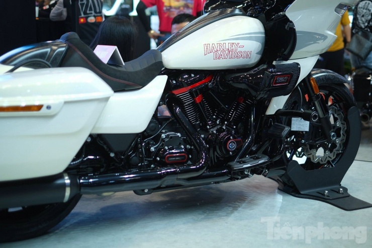 Khám phá mẫu mô tô Harley-Davidson tiền tỷ tại VMS 2024 - 5