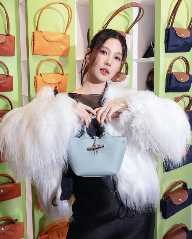 Longchamp gây ấn tượng ấm cúng với "tư gia người bạn thân" - 3