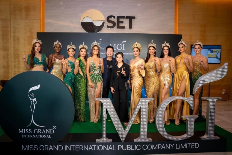 Miss Grand International là cuộc thi sắc đẹp đầu tiên của Thái Lan và trên thế giới niêm yết trên sàn chứng khoán.