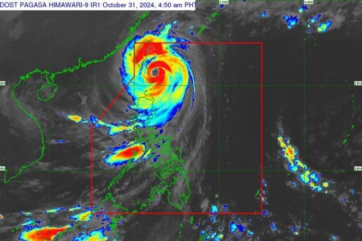 Hình ảnh vệ tinh cho thấy mắt bão tính đến 5h sáng 31/10. Ảnh: PAGASA