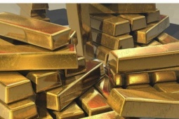 Cảnh sát Hy Lạp bắt 1 phụ nữ Việt Nam buôn lậu gần 300 kg vàng