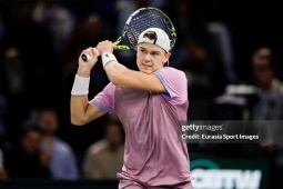 Rực lửa tennis Paris Masters ngày 5: Rune thắng nhọc nhằn, Dimitrov thua đau