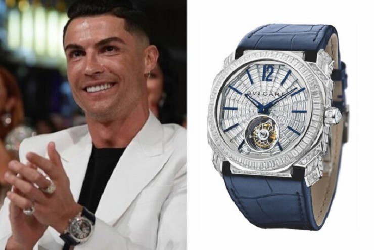 Trong những sự kiện thể thao quan trọng, Cristiano Ronaldo xuất hiện cùng chiếc đồng hồ Bvlgari Octo Tourbillon Full Baguette. Chiếc đồng hồ này với phụ kiện gắn 486 viên kim cương, kết hợp dây da cá sấu và chỉ sản xuất giới hạn 8 mẫu, giá của chiếc đồng hồ này xấp xỉ 17 tỷ đồng.
