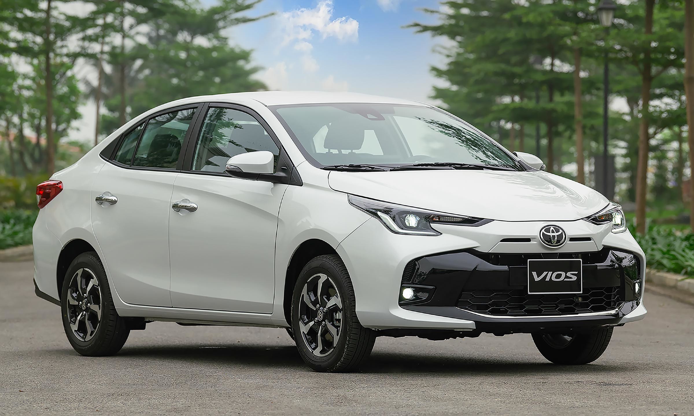 Toyota Vios&nbsp;được đánh giá cao về sự bền bỉ và uy tín thương hiệu.