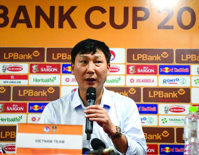 HLV Kim Sang-sik đang tích cực chuẩn bị cho ASEAN Cup 2024