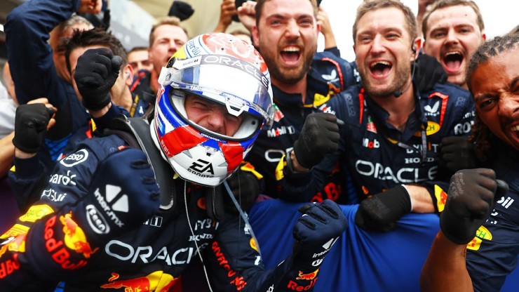 Đua xe F1, São Paulo GP: Verstappen chiến thắng ngoạn mục từ vị trí thứ 17 - 1