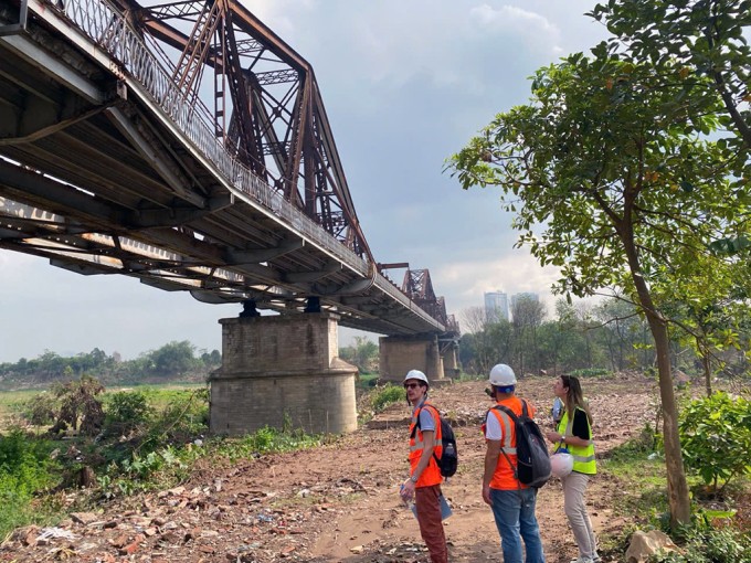 Chuyên gia Pháp thẩm định, đề xuất giải pháp bảo tồn và sử dụng bền vững cầu Long Biên