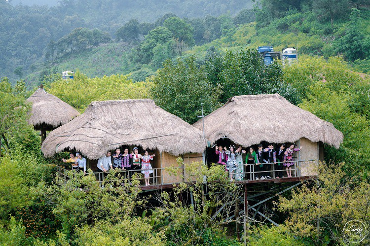 Hiện tại, anh Páo đã có 7 căn Bungalow phục vụ khách du lịch. (Ảnh: A Páo).