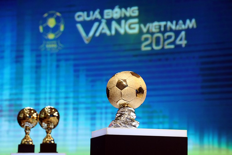 Công bố danh hiệu Quả bóng vàng Việt Nam 2024.