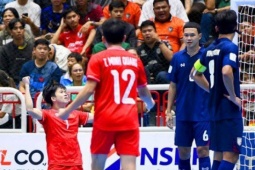 HLV tuyển futsal Thái Lan nói gì sau trận thua sốc đội tuyển Việt Nam?